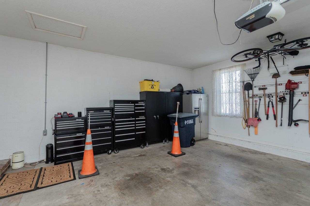 121 FAIRWAY DR, HARRISONBURG, Virginia 22802, 5 Bedrooms Bedrooms, ,3 BathroomsBathrooms,Residential,121 FAIRWAY DR,673058 MLS # 673058