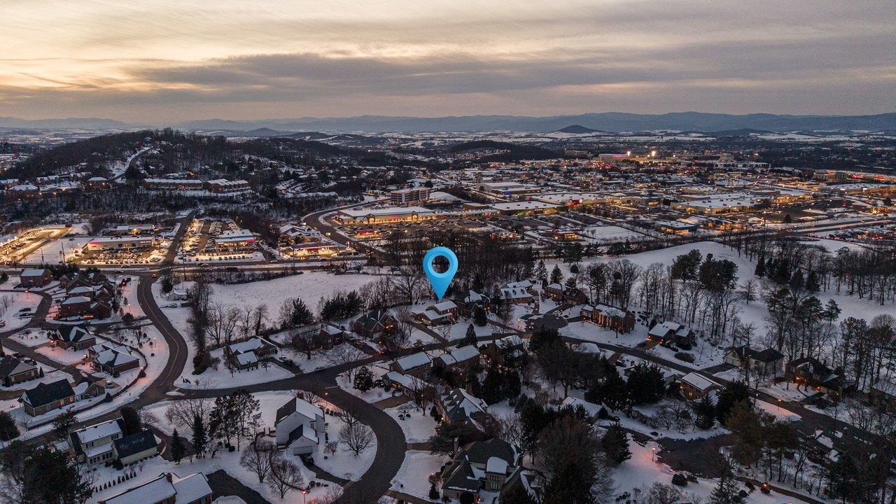 Fairway Hills is adjacent to the Spotswood Country Club, close to shopping, dining , James Madison University, Sentara RMH, and a short drive to Massanutten Resort