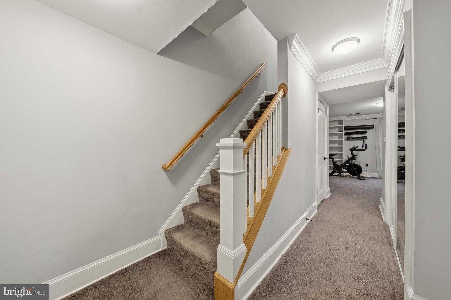 7414 HALLCREST DR, MCLEAN, Virginia 22102, 3 Bedrooms Bedrooms, ,3 BathroomsBathrooms,Residential,For sale,7414 HALLCREST DR,VAFX2282130 MLS # VAFX2282130