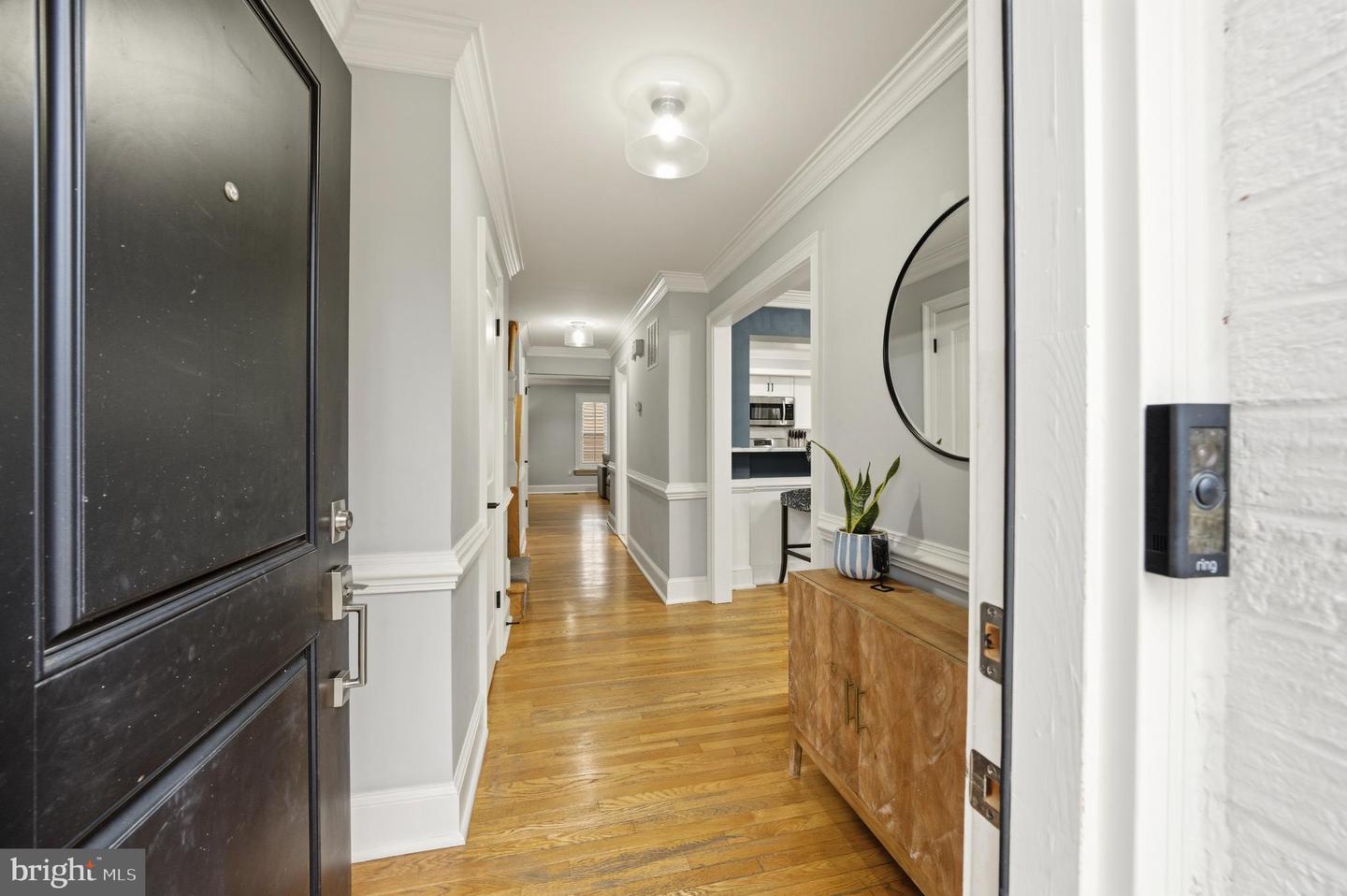 7414 HALLCREST DR, MCLEAN, Virginia 22102, 3 Bedrooms Bedrooms, ,3 BathroomsBathrooms,Residential,For sale,7414 HALLCREST DR,VAFX2282130 MLS # VAFX2282130