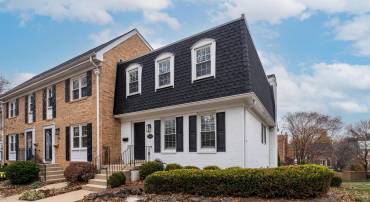 7414 HALLCREST DR, MCLEAN, Virginia 22102, 3 Bedrooms Bedrooms, ,3 BathroomsBathrooms,Residential,For sale,7414 HALLCREST DR,VAFX2282130 MLS # VAFX2282130