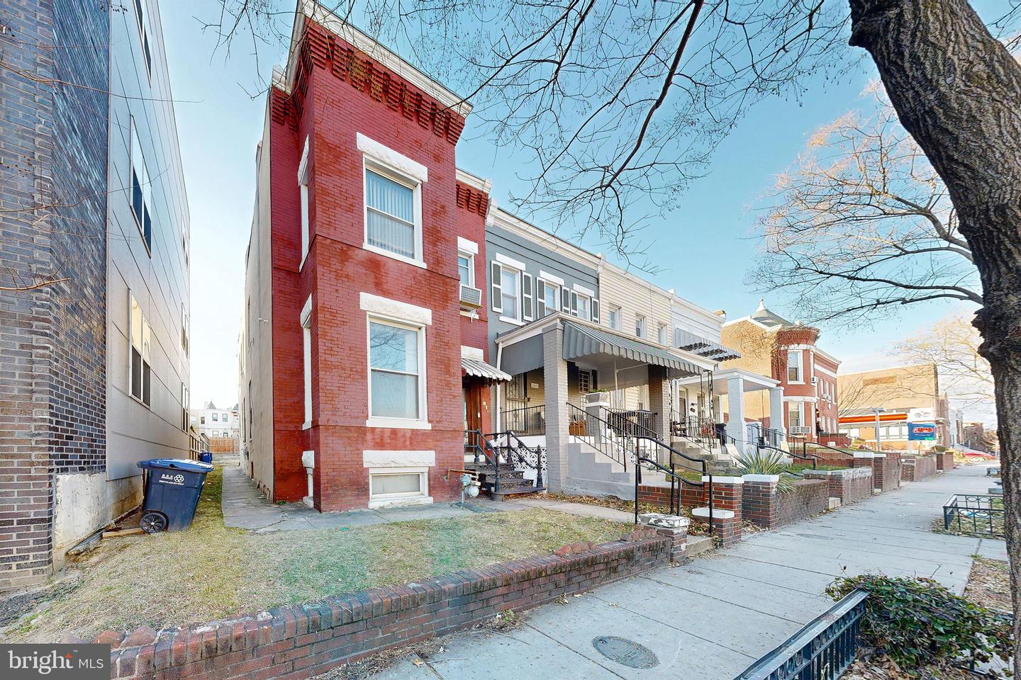 2810 SHERMAN AVE NW, WASHINGTON, District Of Columbia 20001, 3 Bedrooms Bedrooms, ,2 BathroomsBathrooms,Residential,For sale,2810 SHERMAN AVE NW,DCDC2235370 MLS # DCDC2235370