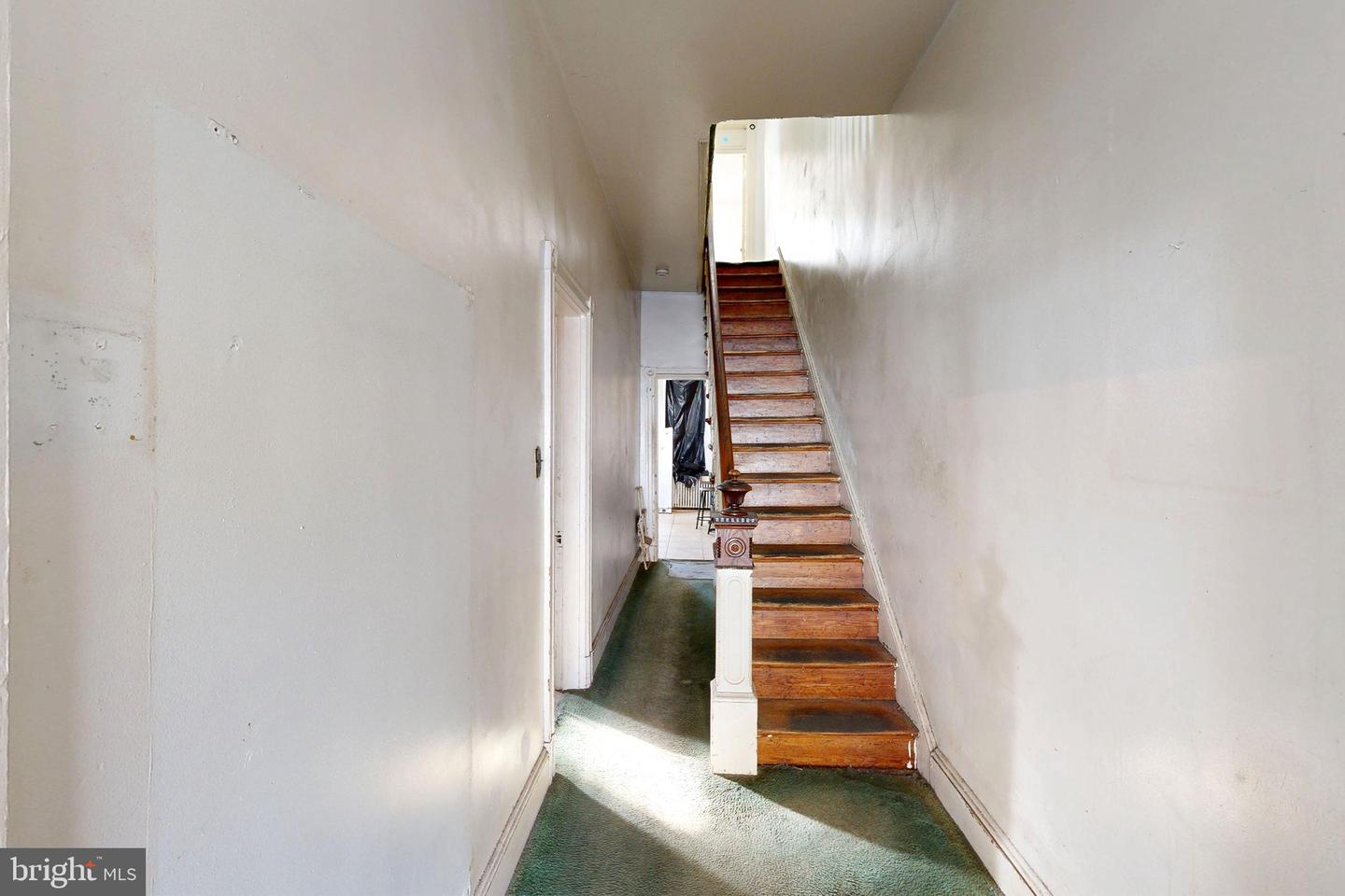 2810 SHERMAN AVE NW, WASHINGTON, District Of Columbia 20001, 3 Bedrooms Bedrooms, ,2 BathroomsBathrooms,Residential,For sale,2810 SHERMAN AVE NW,DCDC2235370 MLS # DCDC2235370