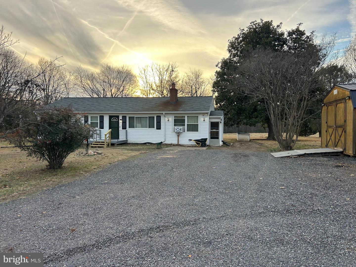 10222 GOLD DALE LN, LOCUST GROVE, Virginia 22508, 3 Bedrooms Bedrooms, ,1 BathroomBathrooms,Residential,For sale,10222 GOLD DALE LN,VAOR2013018 MLS # VAOR2013018