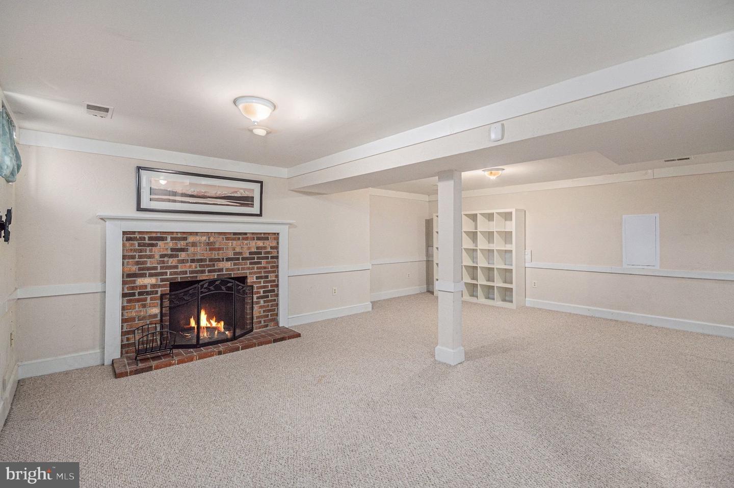 4635 HOLLEYSIDE CT, DUMFRIES, Virginia 22025, 4 Bedrooms Bedrooms, ,3 BathroomsBathrooms,Residential,For sale,4635 HOLLEYSIDE CT,VAPW2109690 MLS # VAPW2109690