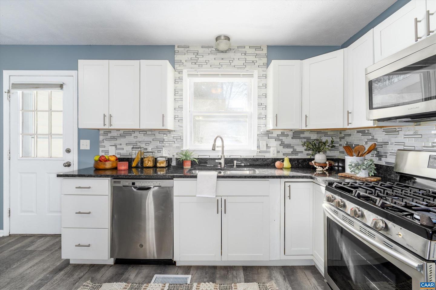 1424 B ST, WAYNESBORO, Virginia 22980, 3 Bedrooms Bedrooms, ,1 BathroomBathrooms,Residential,For sale,1424 B ST,672085 MLS # 672085