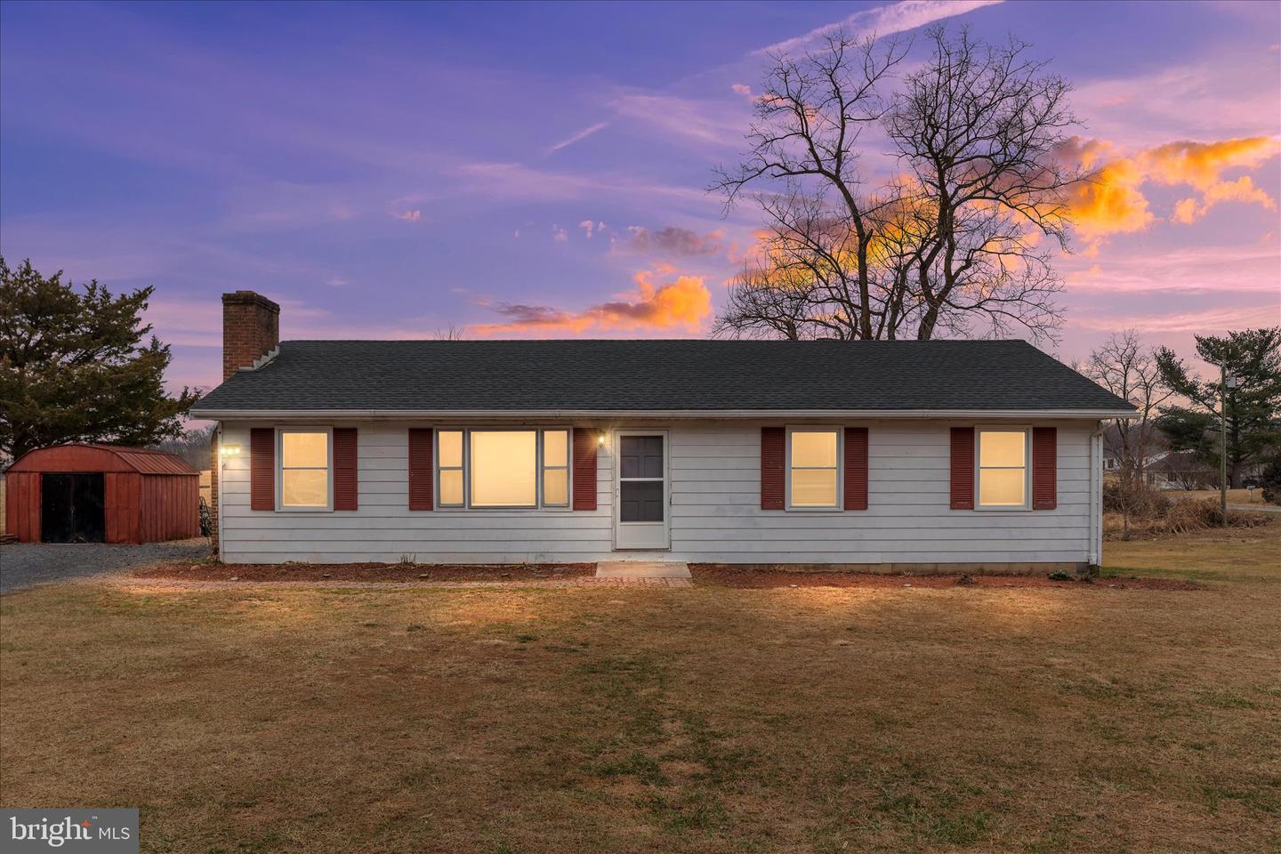 2021 FAIRVIEW RD, WOODSTOCK, Virginia 22664, 3 Bedrooms Bedrooms, ,1 BathroomBathrooms,Residential,For sale,2021 FAIRVIEW RD,VASH2013332 MLS # VASH2013332