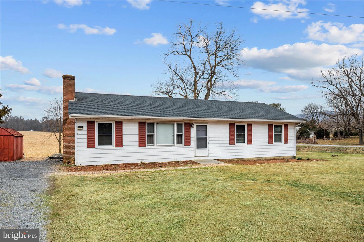 2021 FAIRVIEW RD, WOODSTOCK, Virginia 22664, 3 Bedrooms Bedrooms, ,1 BathroomBathrooms,Residential,For sale,2021 FAIRVIEW RD,VASH2013332 MLS # VASH2013332