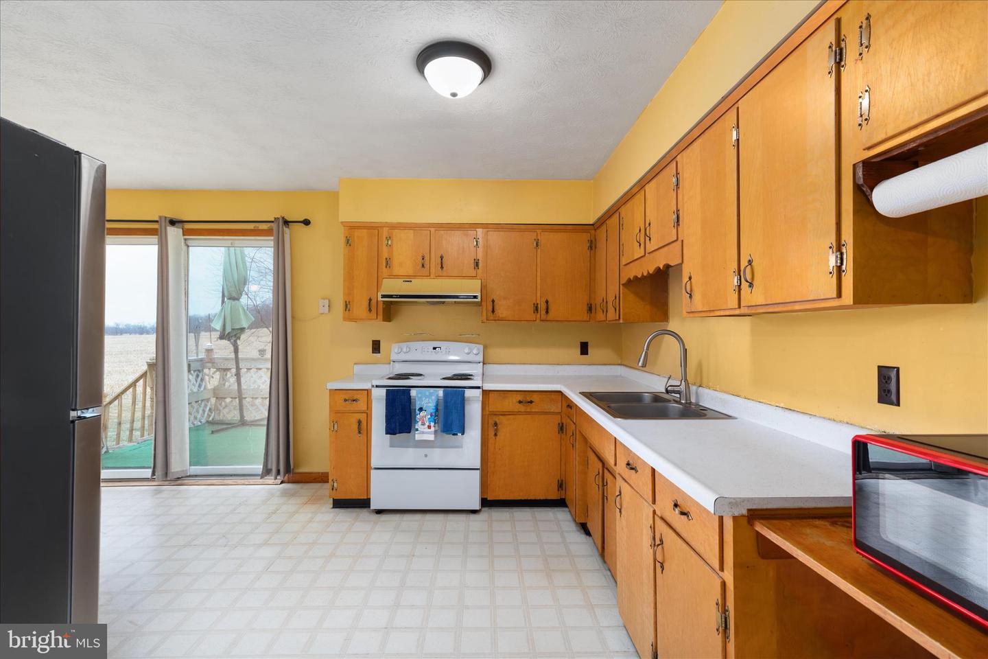 2021 FAIRVIEW RD, WOODSTOCK, Virginia 22664, 3 Bedrooms Bedrooms, ,1 BathroomBathrooms,Residential,For sale,2021 FAIRVIEW RD,VASH2013332 MLS # VASH2013332