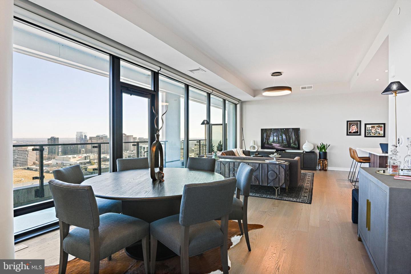 1650 SILVER HILL DR #1907, MCLEAN, Virginia 22102, 2 Bedrooms Bedrooms, ,2 BathroomsBathrooms,Residential,For sale,1650 SILVER HILL DR #1907,VAFX2285730 MLS # VAFX2285730