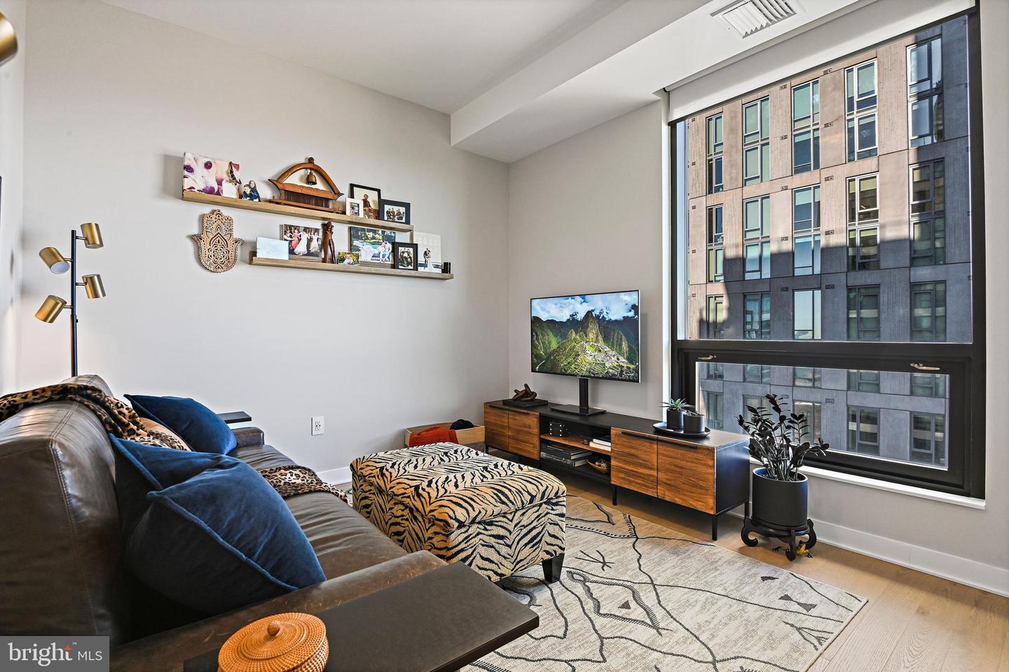 1650 SILVER HILL DR #1907, MCLEAN, Virginia 22102, 2 Bedrooms Bedrooms, ,2 BathroomsBathrooms,Residential,For sale,1650 SILVER HILL DR #1907,VAFX2285730 MLS # VAFX2285730