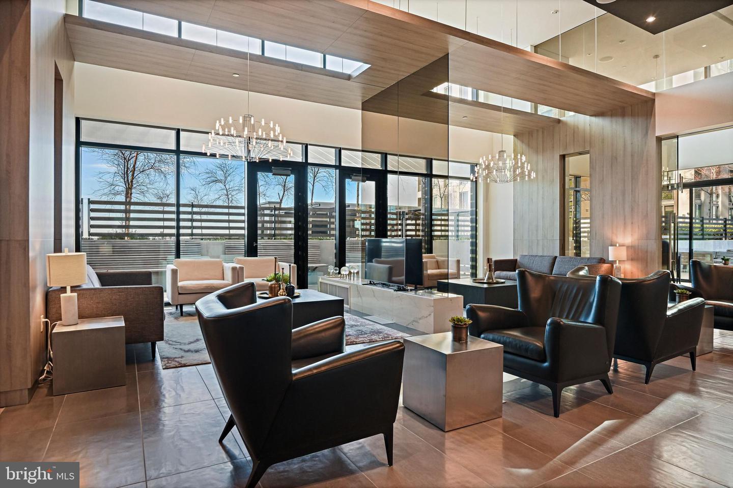 1650 SILVER HILL DR #1907, MCLEAN, Virginia 22102, 2 Bedrooms Bedrooms, ,2 BathroomsBathrooms,Residential,For sale,1650 SILVER HILL DR #1907,VAFX2285730 MLS # VAFX2285730