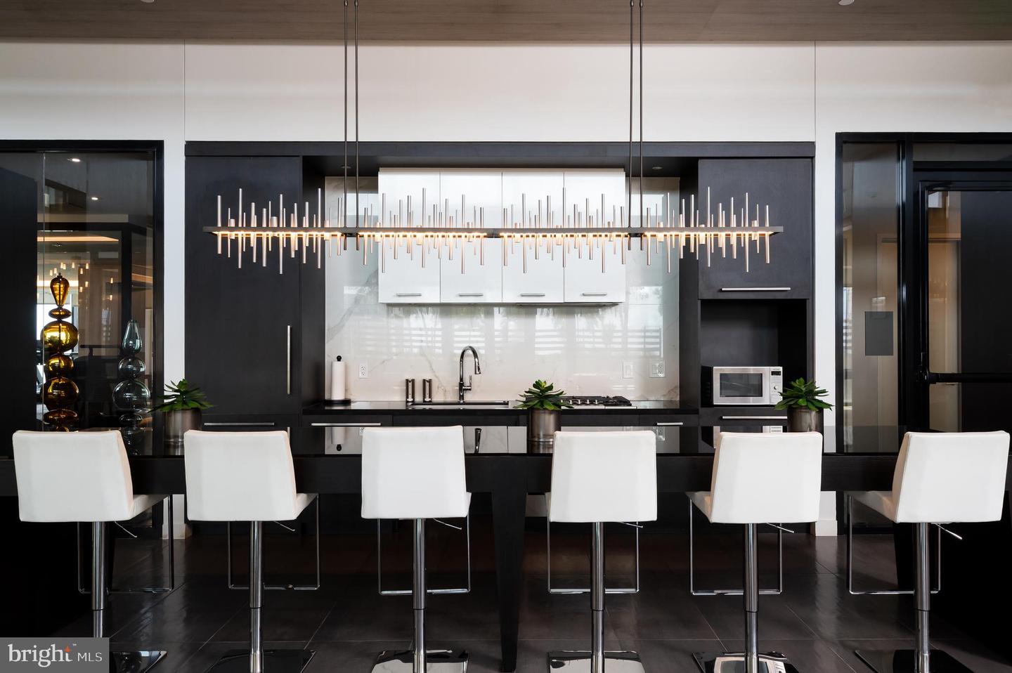 1650 SILVER HILL DR #1907, MCLEAN, Virginia 22102, 2 Bedrooms Bedrooms, ,2 BathroomsBathrooms,Residential,For sale,1650 SILVER HILL DR #1907,VAFX2285730 MLS # VAFX2285730