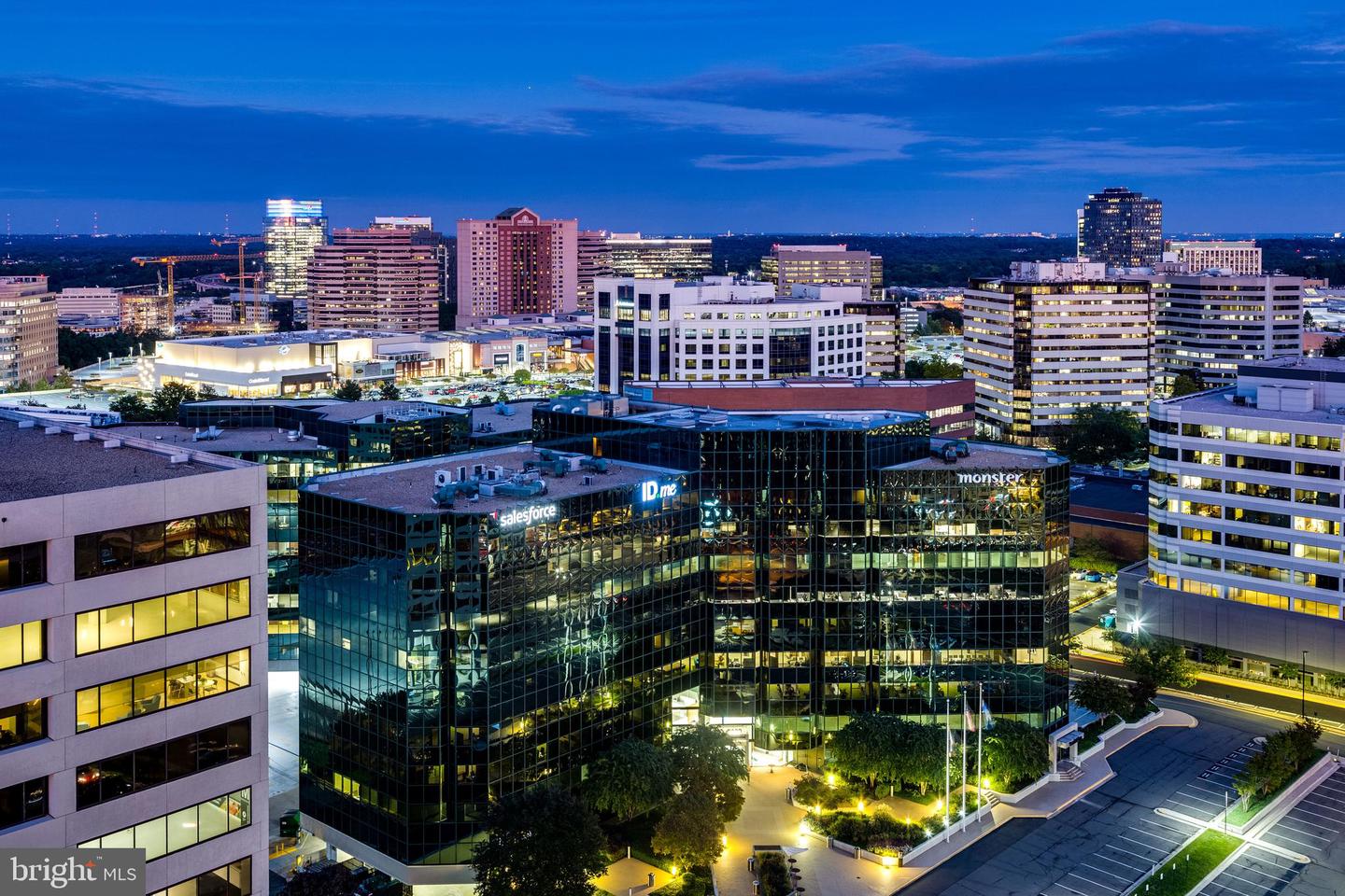 1650 SILVER HILL DR #1907, MCLEAN, Virginia 22102, 2 Bedrooms Bedrooms, ,2 BathroomsBathrooms,Residential,For sale,1650 SILVER HILL DR #1907,VAFX2285730 MLS # VAFX2285730