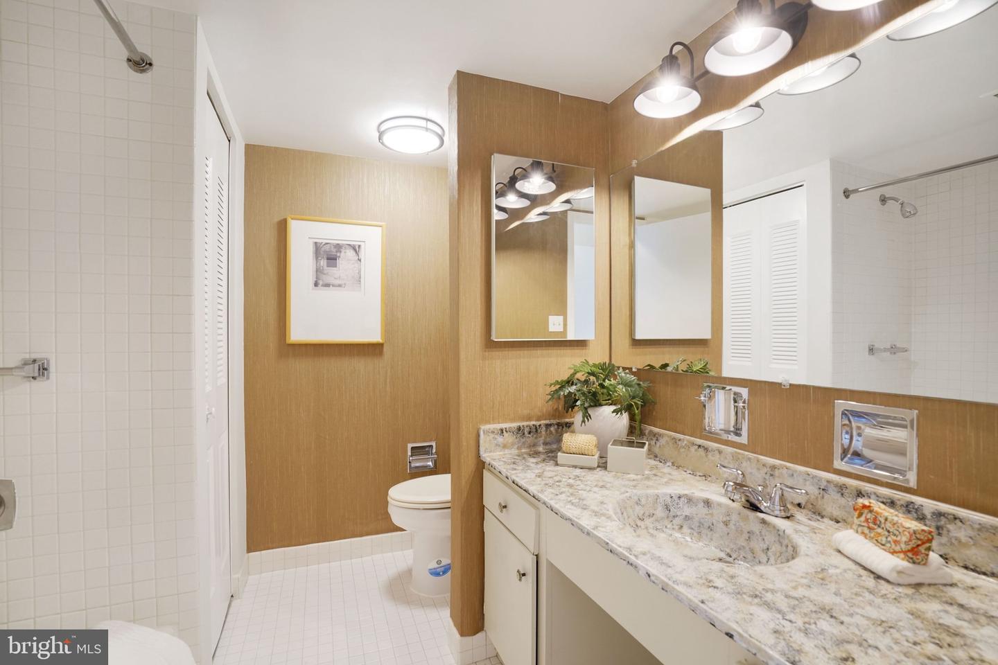 3713 S GEORGE MASON DR #1107W, FALLS CHURCH, Virginia 22041, 2 Bedrooms Bedrooms, ,1 BathroomBathrooms,Residential,For sale,3713 S GEORGE MASON DR #1107W,VAFX2286150 MLS # VAFX2286150