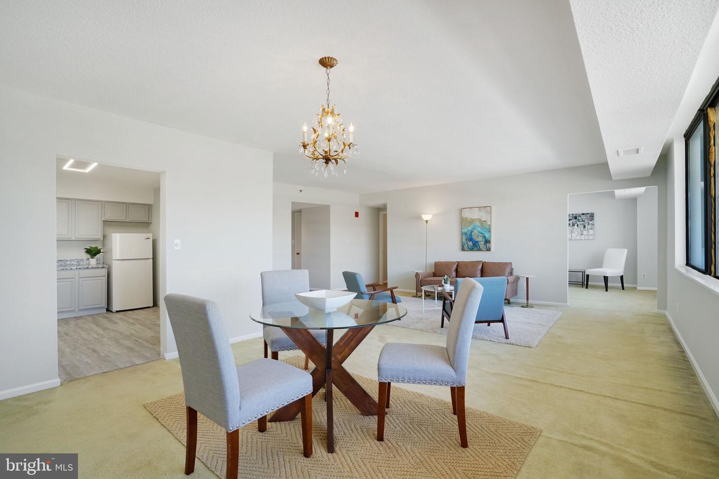 3713 S GEORGE MASON DR #1107W, FALLS CHURCH, Virginia 22041, 2 Bedrooms Bedrooms, ,1 BathroomBathrooms,Residential,For sale,3713 S GEORGE MASON DR #1107W,VAFX2286150 MLS # VAFX2286150