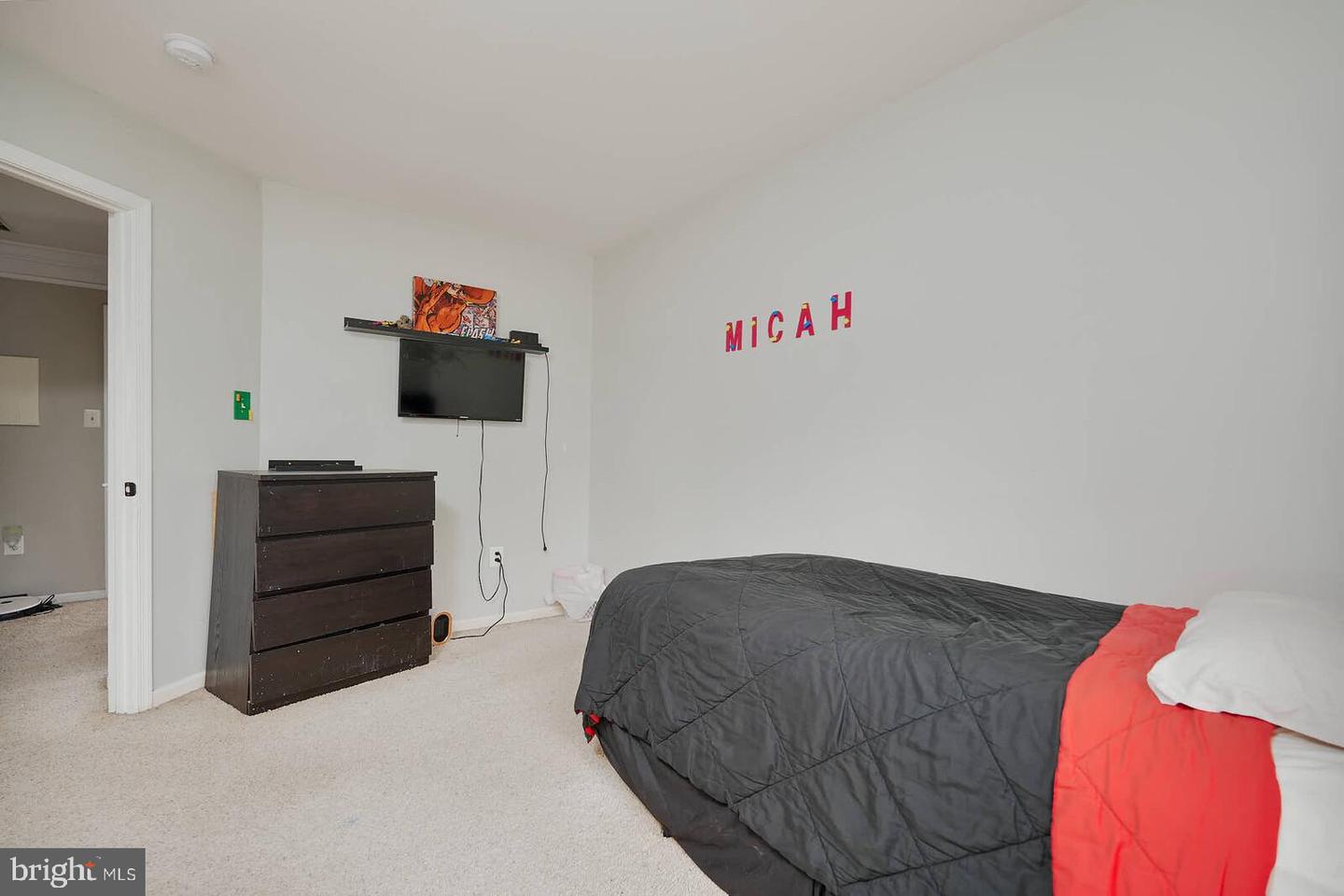 3390 MYSTIC CT, DUMFRIES, Virginia 22026, 4 Bedrooms Bedrooms, 8 Rooms Rooms,3 BathroomsBathrooms,Residential,For sale,3390 MYSTIC CT,VAPW2110780 MLS # VAPW2110780