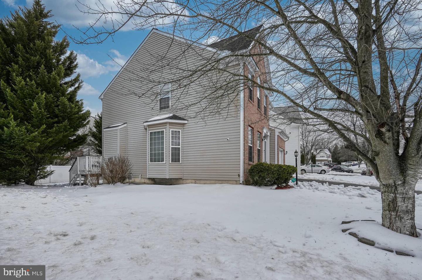 3390 MYSTIC CT, DUMFRIES, Virginia 22026, 4 Bedrooms Bedrooms, 8 Rooms Rooms,3 BathroomsBathrooms,Residential,For sale,3390 MYSTIC CT,VAPW2110780 MLS # VAPW2110780