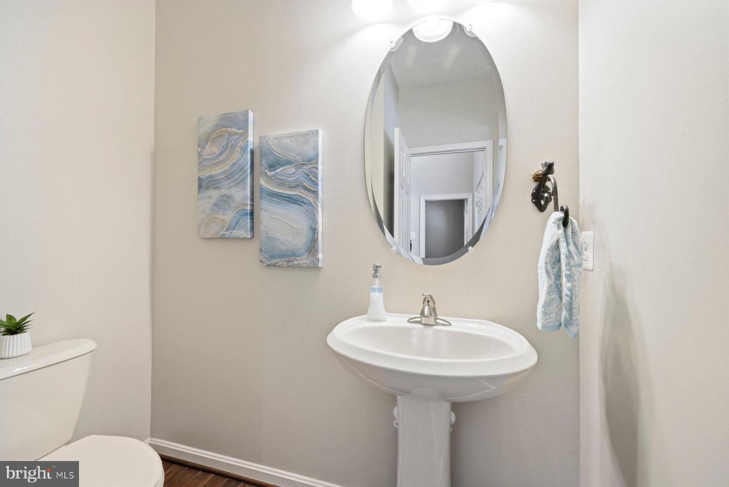 53 QUEEN LAURENS CT, FREDERICKSBURG, Virginia 22406, 4 Bedrooms Bedrooms, 16 Rooms Rooms,2 BathroomsBathrooms,Residential,For sale,53 QUEEN LAURENS CT,VAST2045372 MLS # VAST2045372