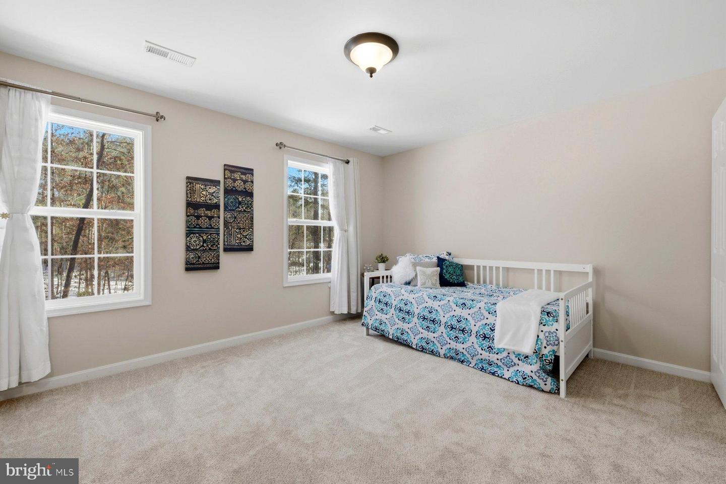 53 QUEEN LAURENS CT, FREDERICKSBURG, Virginia 22406, 4 Bedrooms Bedrooms, 16 Rooms Rooms,2 BathroomsBathrooms,Residential,For sale,53 QUEEN LAURENS CT,VAST2045372 MLS # VAST2045372