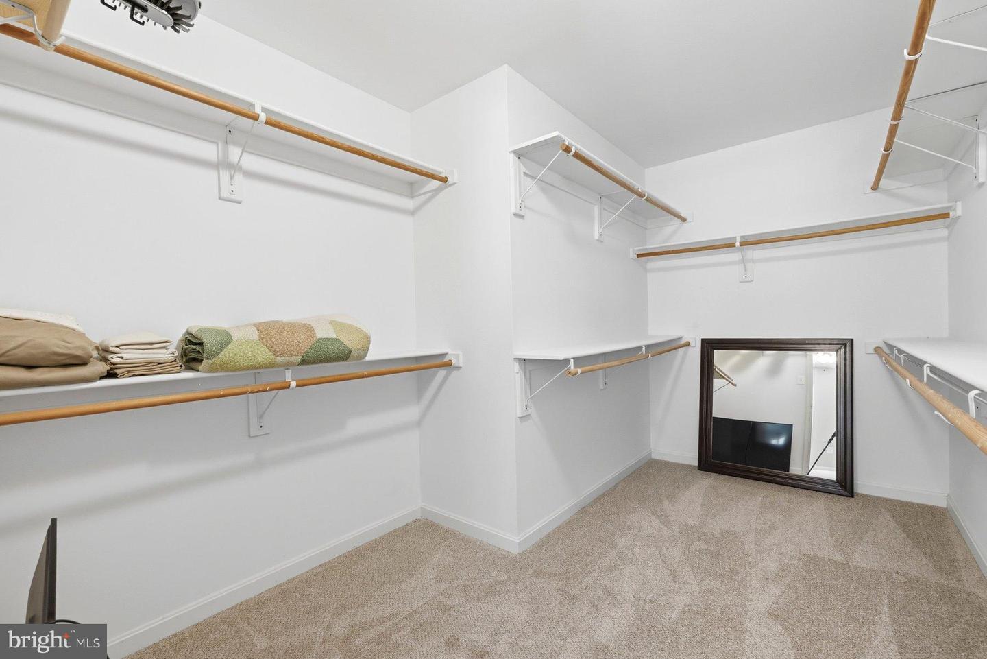 53 QUEEN LAURENS CT, FREDERICKSBURG, Virginia 22406, 4 Bedrooms Bedrooms, 16 Rooms Rooms,2 BathroomsBathrooms,Residential,For sale,53 QUEEN LAURENS CT,VAST2045372 MLS # VAST2045372