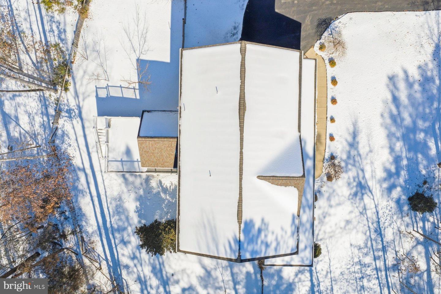 53 QUEEN LAURENS CT, FREDERICKSBURG, Virginia 22406, 4 Bedrooms Bedrooms, 16 Rooms Rooms,2 BathroomsBathrooms,Residential,For sale,53 QUEEN LAURENS CT,VAST2045372 MLS # VAST2045372