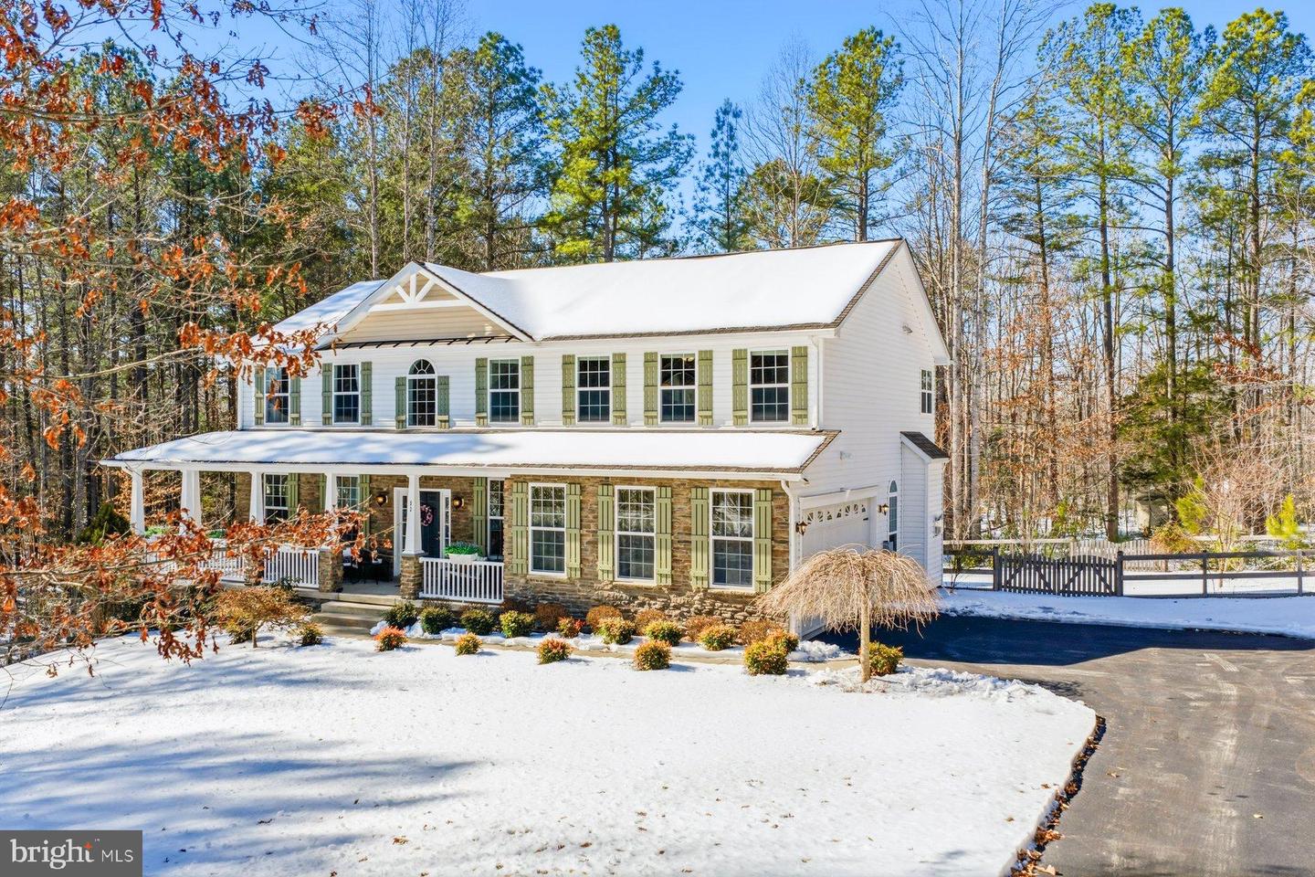 53 QUEEN LAURENS CT, FREDERICKSBURG, Virginia 22406, 4 Bedrooms Bedrooms, 16 Rooms Rooms,2 BathroomsBathrooms,Residential,For sale,53 QUEEN LAURENS CT,VAST2045372 MLS # VAST2045372