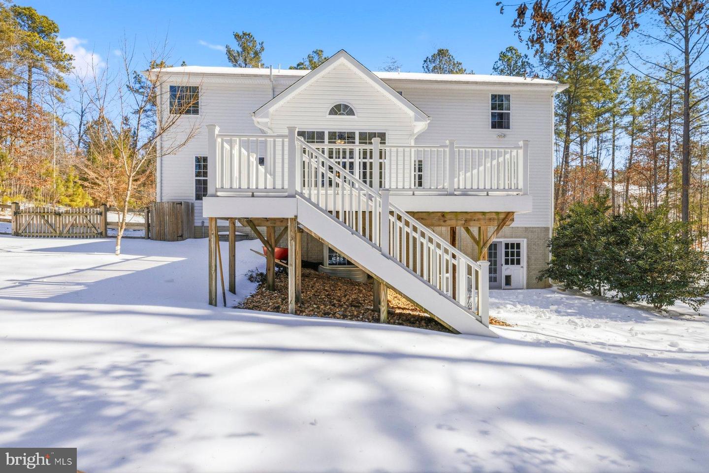 53 QUEEN LAURENS CT, FREDERICKSBURG, Virginia 22406, 4 Bedrooms Bedrooms, 16 Rooms Rooms,2 BathroomsBathrooms,Residential,For sale,53 QUEEN LAURENS CT,VAST2045372 MLS # VAST2045372