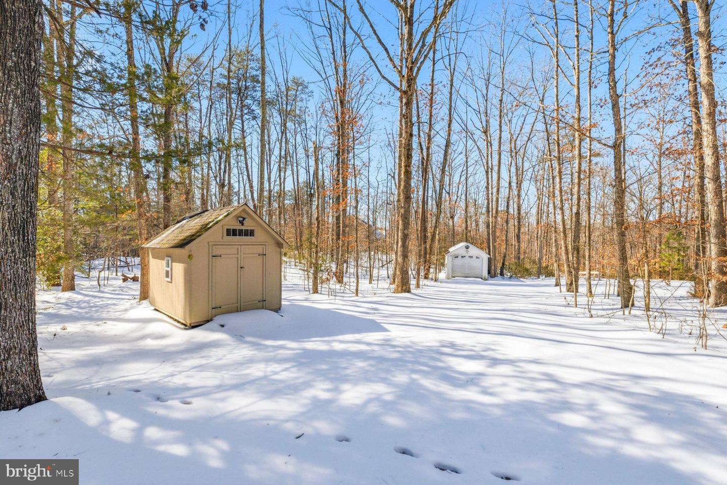 53 QUEEN LAURENS CT, FREDERICKSBURG, Virginia 22406, 4 Bedrooms Bedrooms, 16 Rooms Rooms,2 BathroomsBathrooms,Residential,For sale,53 QUEEN LAURENS CT,VAST2045372 MLS # VAST2045372