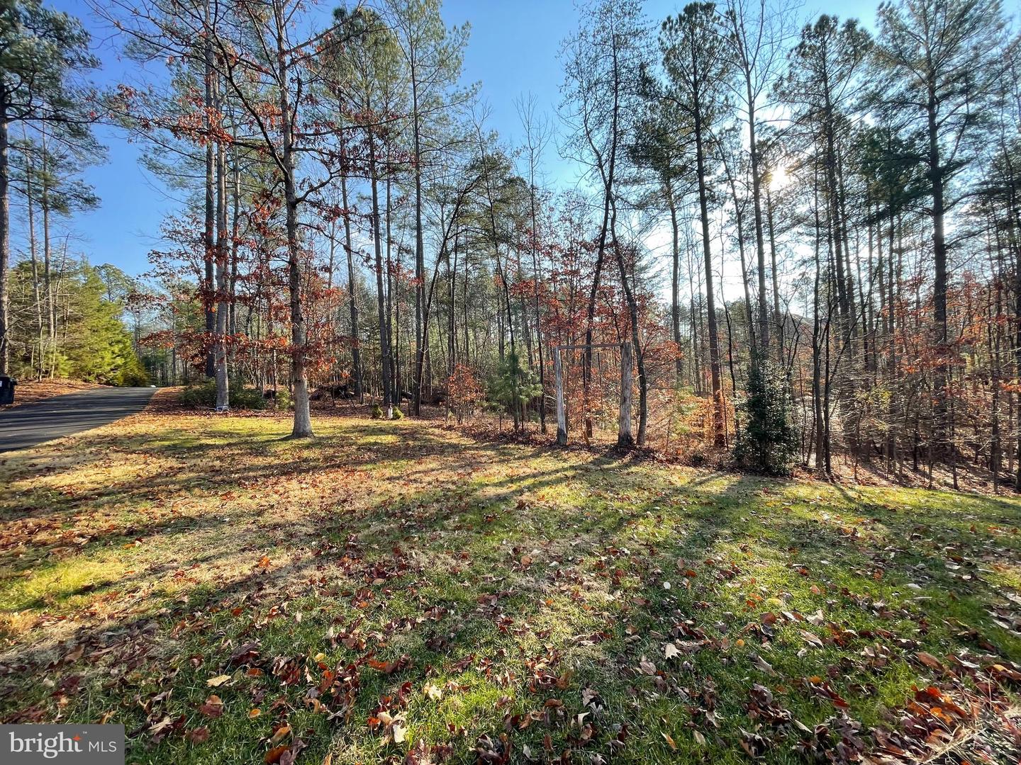 53 QUEEN LAURENS CT, FREDERICKSBURG, Virginia 22406, 4 Bedrooms Bedrooms, 16 Rooms Rooms,2 BathroomsBathrooms,Residential,For sale,53 QUEEN LAURENS CT,VAST2045372 MLS # VAST2045372