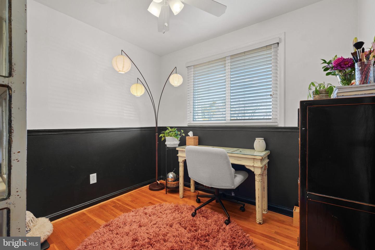 2114 N EARLEY ST, ALEXANDRIA, Virginia 22302, 4 Bedrooms Bedrooms, ,3 BathroomsBathrooms,Residential,For sale,2114 N EARLEY ST,VAAX2053392 MLS # VAAX2053392