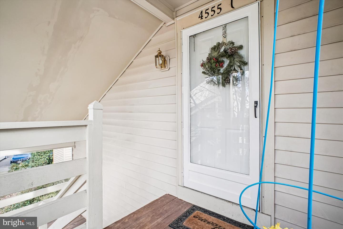 4555 INTERLACHEN CT #J, ALEXANDRIA, Virginia 22312, 2 Bedrooms Bedrooms, 9 Rooms Rooms,2 BathroomsBathrooms,Residential,For sale,4555 INTERLACHEN CT #J,VAFX2286948 MLS # VAFX2286948