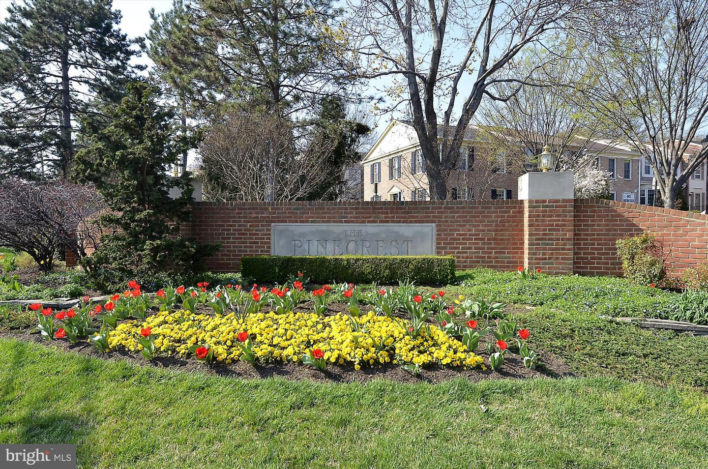 4555 INTERLACHEN CT #J, ALEXANDRIA, Virginia 22312, 2 Bedrooms Bedrooms, 9 Rooms Rooms,2 BathroomsBathrooms,Residential,For sale,4555 INTERLACHEN CT #J,VAFX2286948 MLS # VAFX2286948