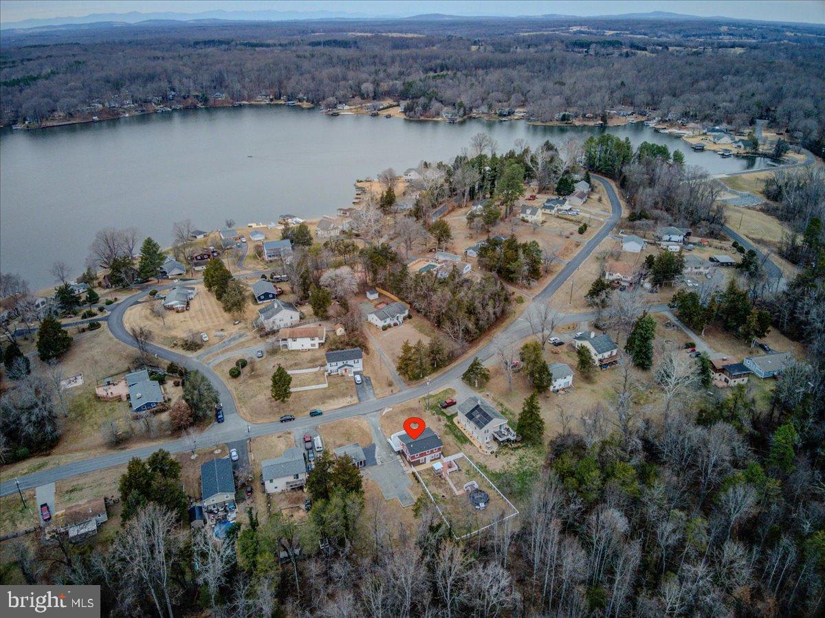 LOUISA, Virginia 23093, 3 Bedrooms Bedrooms, 5 Rooms Rooms,2 BathroomsBathrooms,Residential,For sale,VALA2009192 MLS # VALA2009192