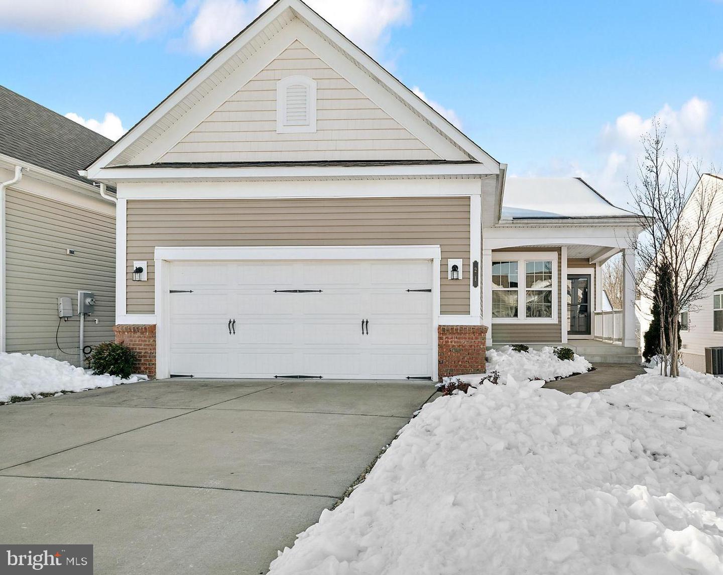 21 FENWICK DR, FREDERICKSBURG, Virginia 22406, 3 Bedrooms Bedrooms, ,3 BathroomsBathrooms,Residential,For sale,21 FENWICK DR,VAST2045456 MLS # VAST2045456