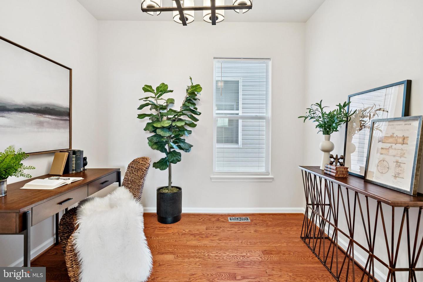 21 FENWICK DR, FREDERICKSBURG, Virginia 22406, 3 Bedrooms Bedrooms, ,3 BathroomsBathrooms,Residential,For sale,21 FENWICK DR,VAST2045456 MLS # VAST2045456