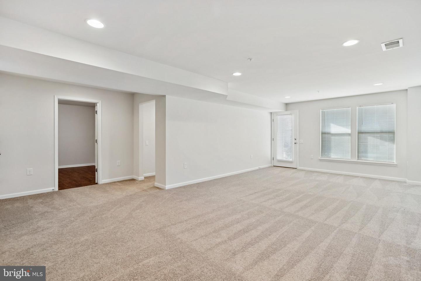 21 FENWICK DR, FREDERICKSBURG, Virginia 22406, 3 Bedrooms Bedrooms, ,3 BathroomsBathrooms,Residential,For sale,21 FENWICK DR,VAST2045456 MLS # VAST2045456