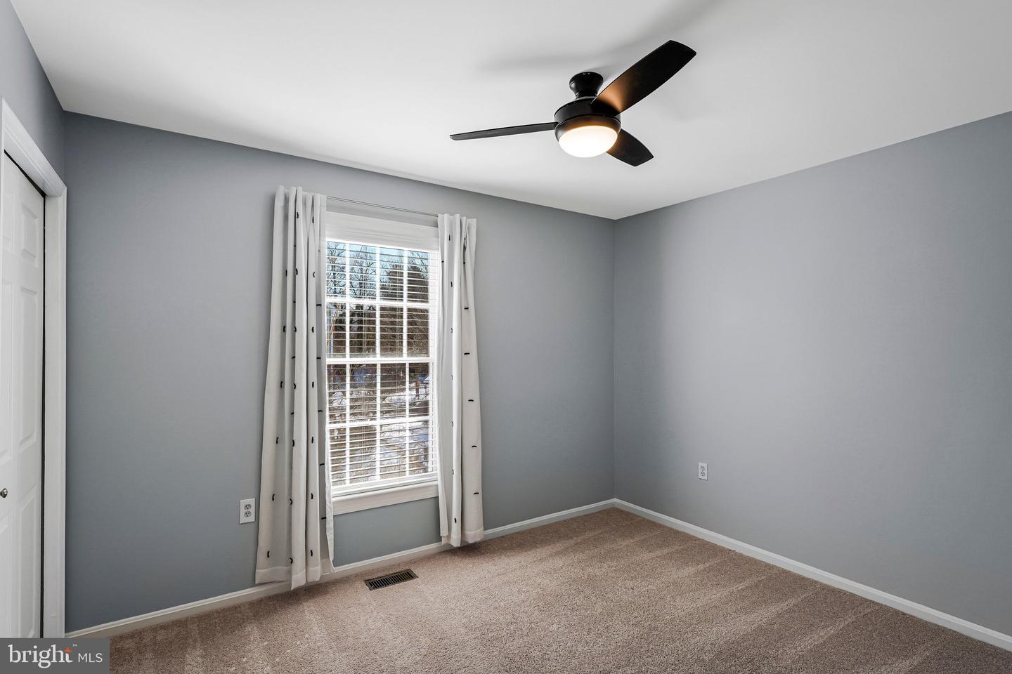 11814 ROCKAWAY LN #32, FAIRFAX, Virginia 22030, 3 Bedrooms Bedrooms, ,2 BathroomsBathrooms,Residential,For sale,11814 ROCKAWAY LN #32,VAFX2287334 MLS # VAFX2287334