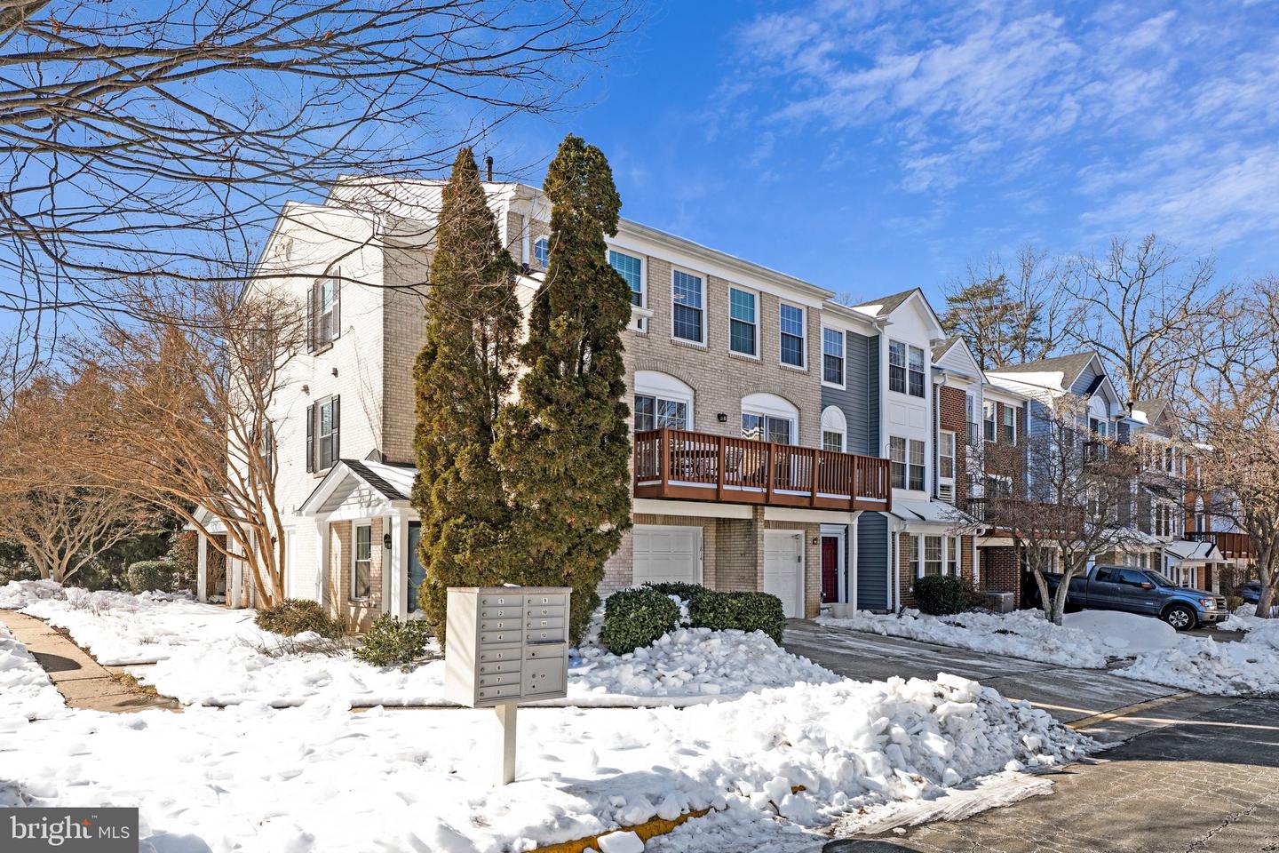 11814 ROCKAWAY LN #32, FAIRFAX, Virginia 22030, 3 Bedrooms Bedrooms, ,2 BathroomsBathrooms,Residential,For sale,11814 ROCKAWAY LN #32,VAFX2287334 MLS # VAFX2287334