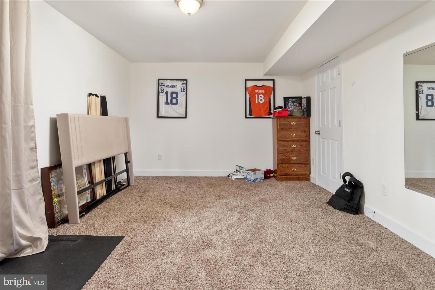 145 TULIP POPLAR DR, LINDEN, Virginia 22642, 4 Bedrooms Bedrooms, ,3 BathroomsBathrooms,Residential,For sale,145 TULIP POPLAR DR,VAWR2013220 MLS # VAWR2013220