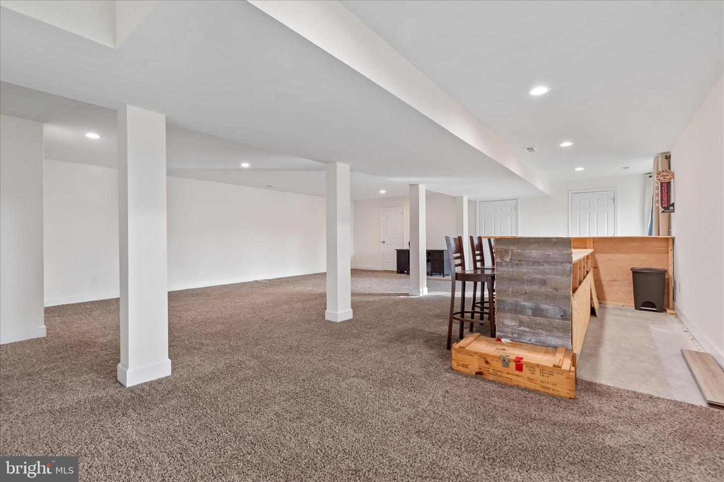 145 TULIP POPLAR DR, LINDEN, Virginia 22642, 4 Bedrooms Bedrooms, ,3 BathroomsBathrooms,Residential,For sale,145 TULIP POPLAR DR,VAWR2013220 MLS # VAWR2013220