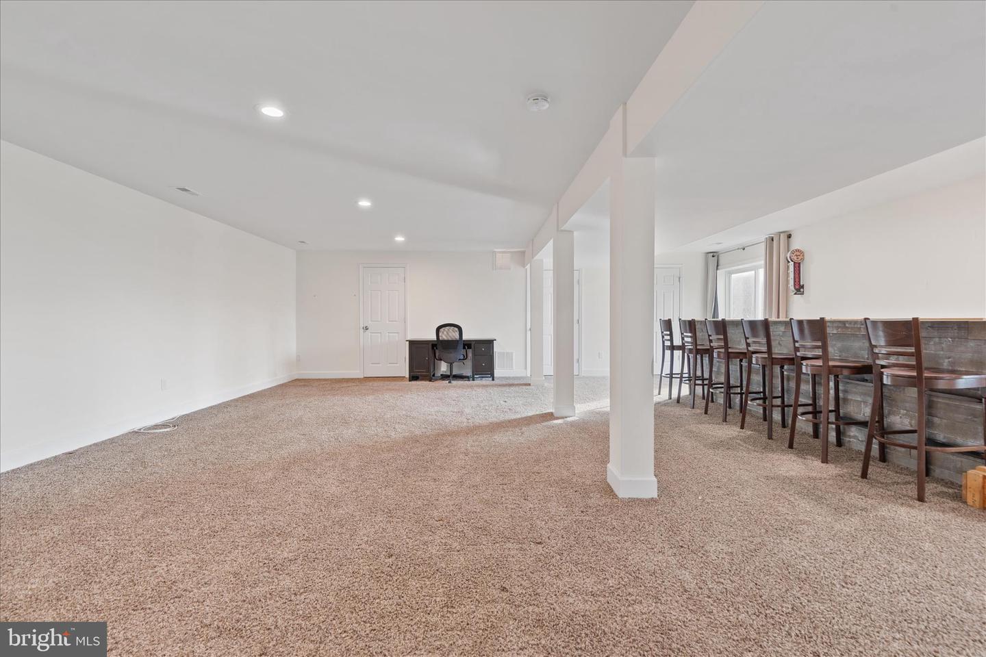 145 TULIP POPLAR DR, LINDEN, Virginia 22642, 4 Bedrooms Bedrooms, ,3 BathroomsBathrooms,Residential,For sale,145 TULIP POPLAR DR,VAWR2013220 MLS # VAWR2013220