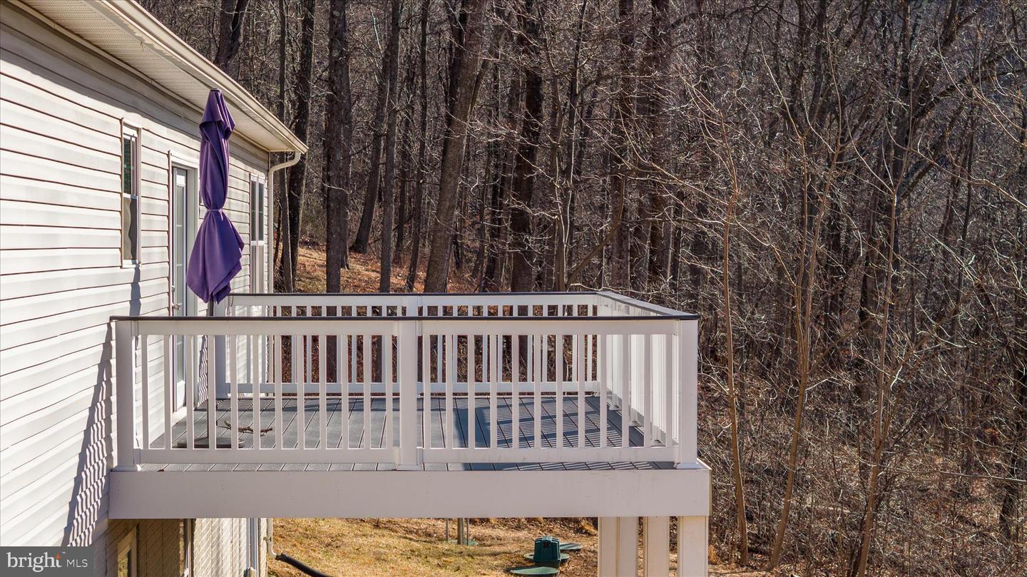 145 TULIP POPLAR DR, LINDEN, Virginia 22642, 4 Bedrooms Bedrooms, ,3 BathroomsBathrooms,Residential,For sale,145 TULIP POPLAR DR,VAWR2013220 MLS # VAWR2013220