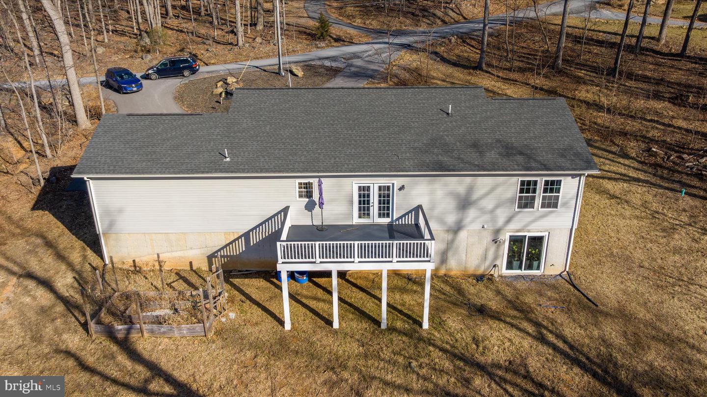 145 TULIP POPLAR DR, LINDEN, Virginia 22642, 4 Bedrooms Bedrooms, ,3 BathroomsBathrooms,Residential,For sale,145 TULIP POPLAR DR,VAWR2013220 MLS # VAWR2013220