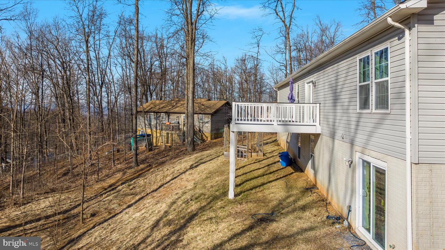 145 TULIP POPLAR DR, LINDEN, Virginia 22642, 4 Bedrooms Bedrooms, ,3 BathroomsBathrooms,Residential,For sale,145 TULIP POPLAR DR,VAWR2013220 MLS # VAWR2013220