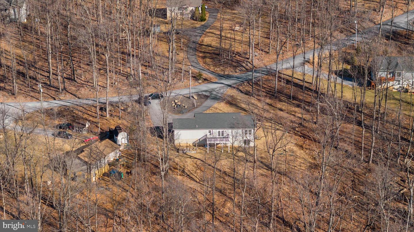 145 TULIP POPLAR DR, LINDEN, Virginia 22642, 4 Bedrooms Bedrooms, ,3 BathroomsBathrooms,Residential,For sale,145 TULIP POPLAR DR,VAWR2013220 MLS # VAWR2013220