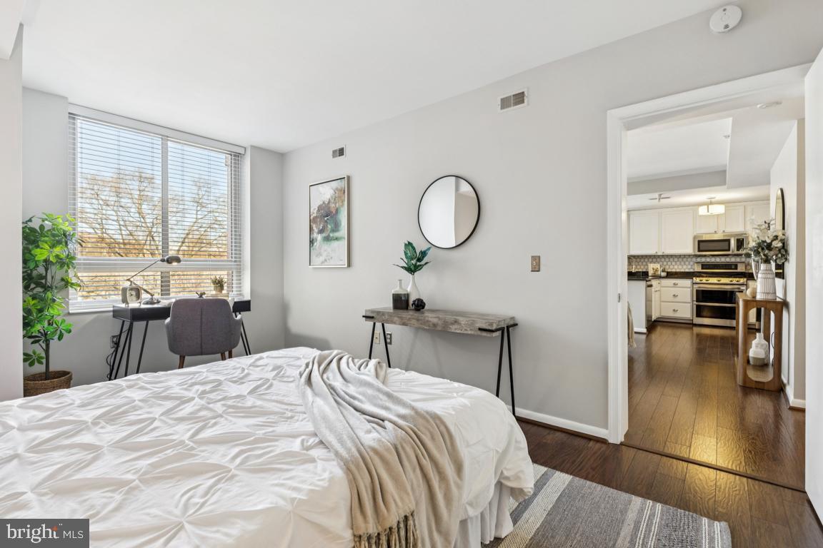 355 I ST SW #501, WASHINGTON, District Of Columbia 20024, 2 Bedrooms Bedrooms, ,2 BathroomsBathrooms,Residential,For sale,355 I ST SW #501,DCDC2243010 MLS # DCDC2243010