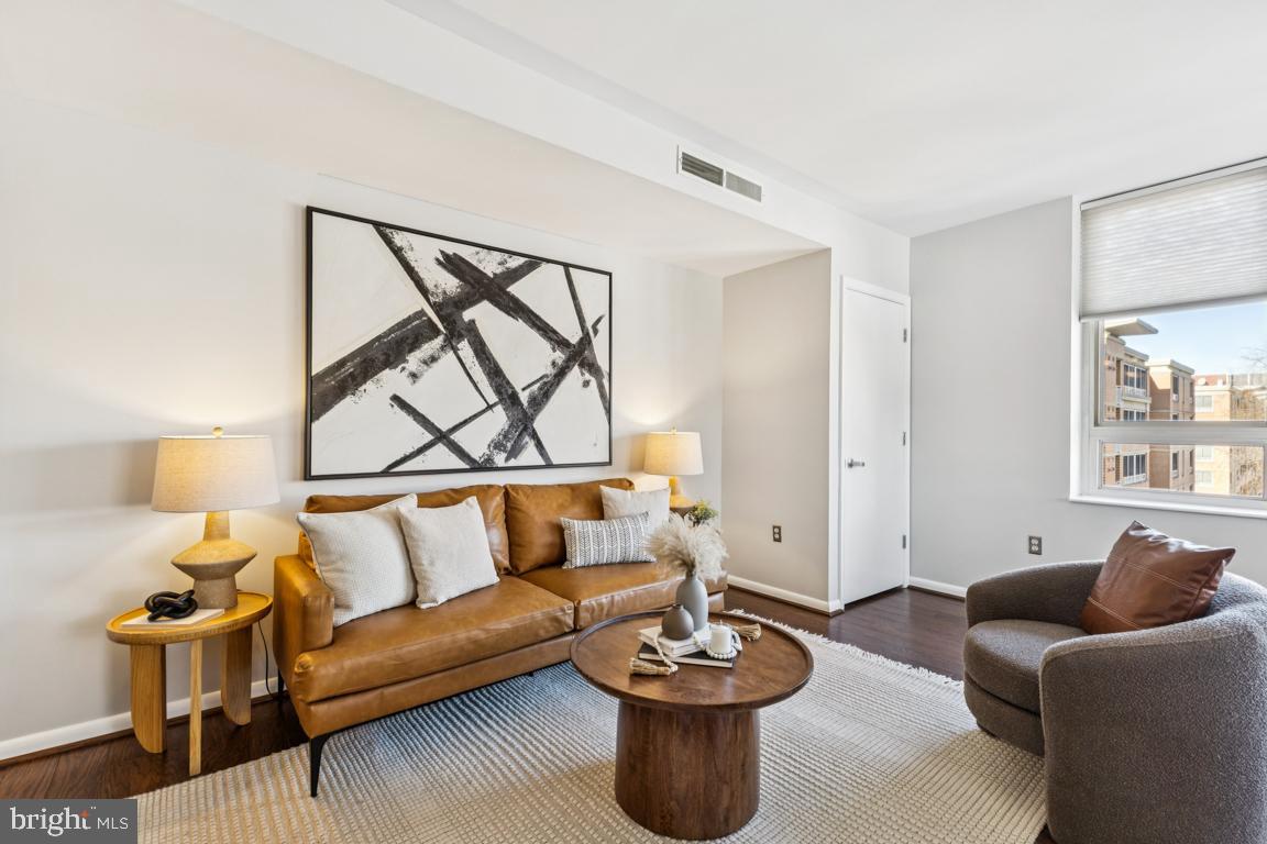 355 I ST SW #501, WASHINGTON, District Of Columbia 20024, 2 Bedrooms Bedrooms, ,2 BathroomsBathrooms,Residential,For sale,355 I ST SW #501,DCDC2243010 MLS # DCDC2243010