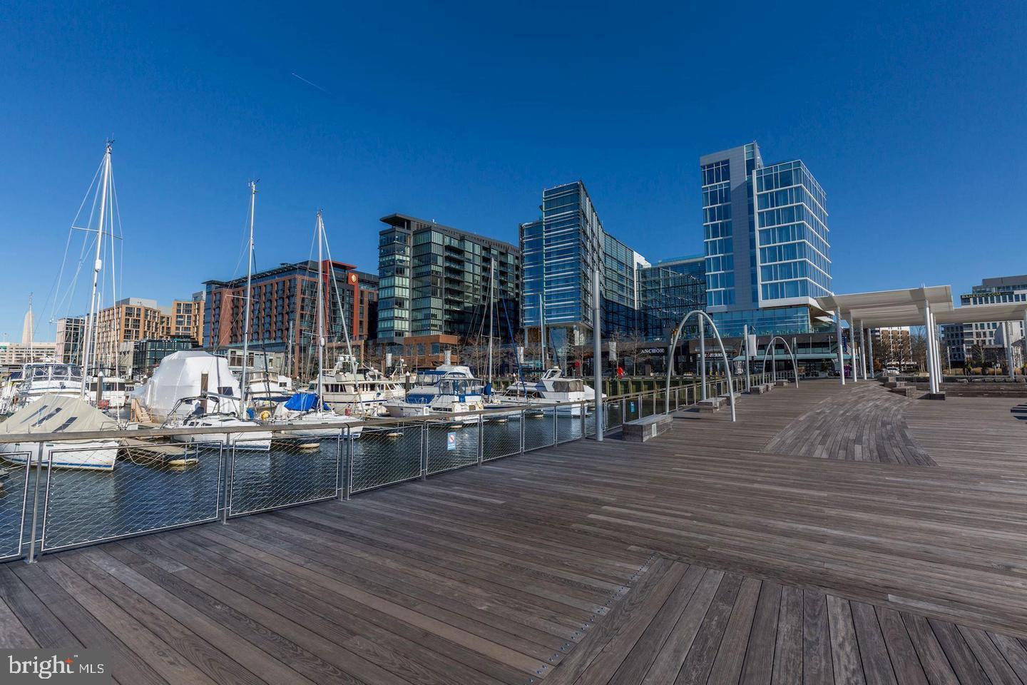 355 I ST SW #501, WASHINGTON, District Of Columbia 20024, 2 Bedrooms Bedrooms, ,2 BathroomsBathrooms,Residential,For sale,355 I ST SW #501,DCDC2243010 MLS # DCDC2243010