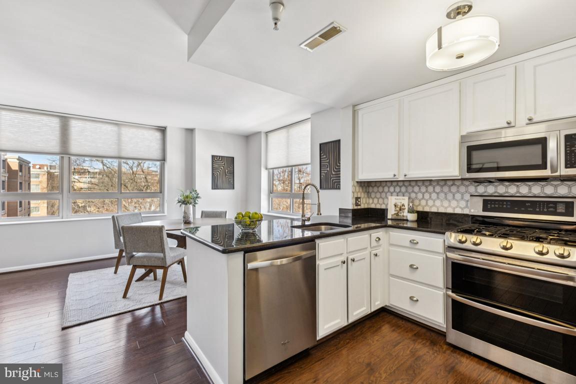 355 I ST SW #501, WASHINGTON, District Of Columbia 20024, 2 Bedrooms Bedrooms, ,2 BathroomsBathrooms,Residential,For sale,355 I ST SW #501,DCDC2243010 MLS # DCDC2243010